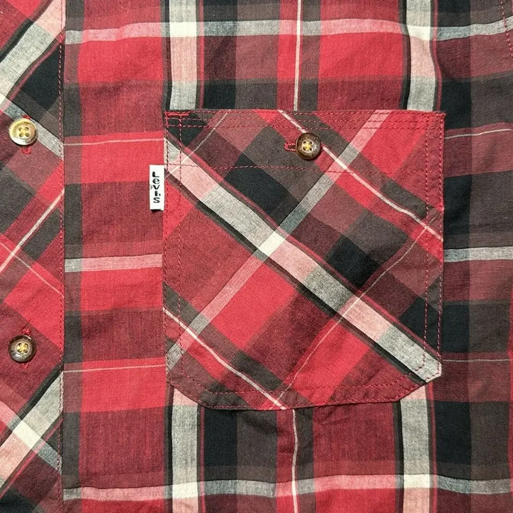 Levi’s Western Long Sleeve Button Down - Small